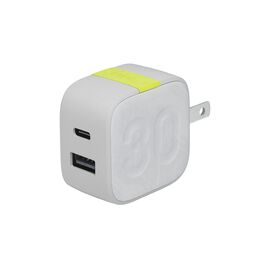 InstantCharger 30W 2 USB - White - Compact USB-C and USB-A PD charger - Hero